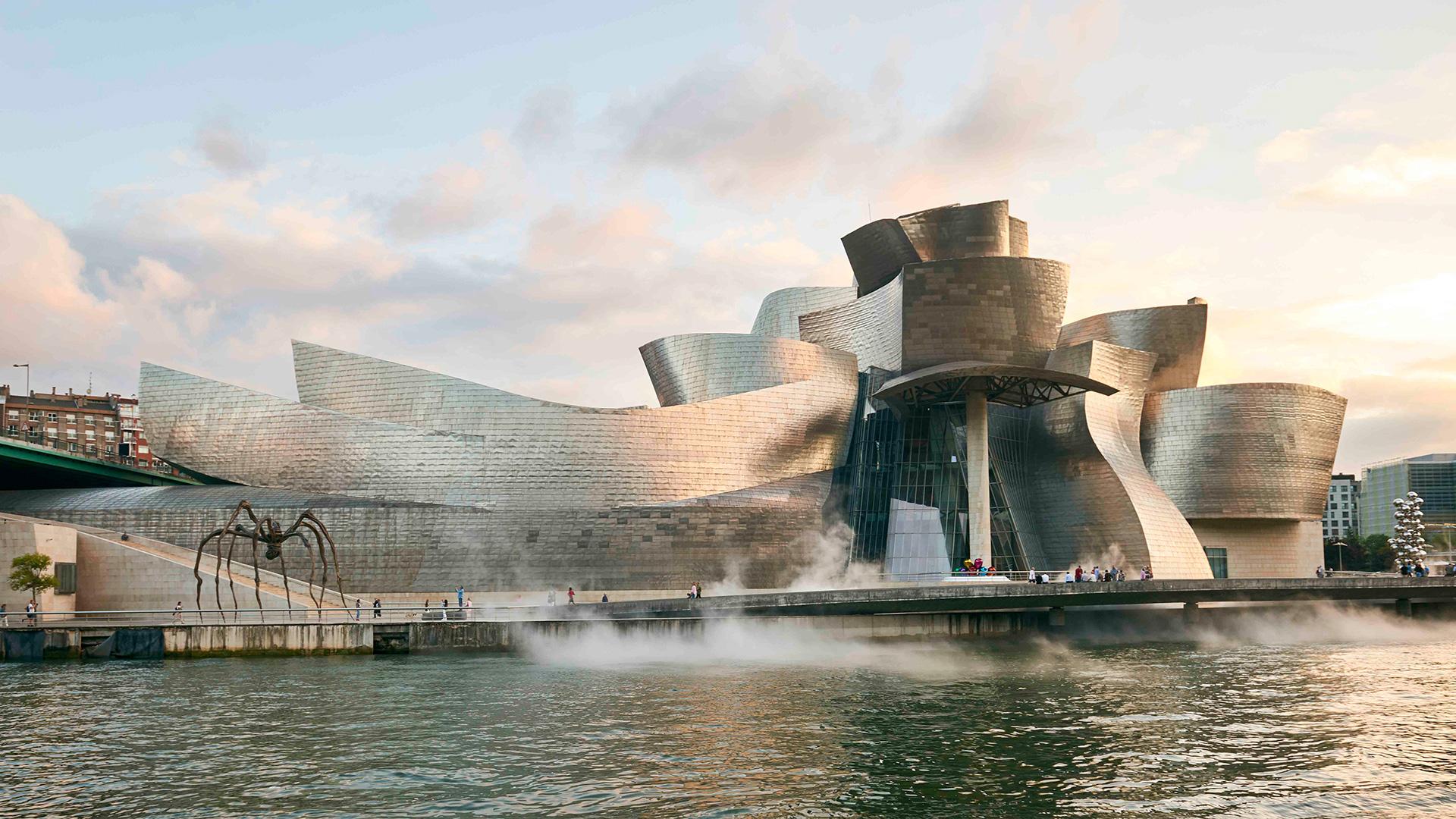 Guggenheim Bilbao Museum, Spain