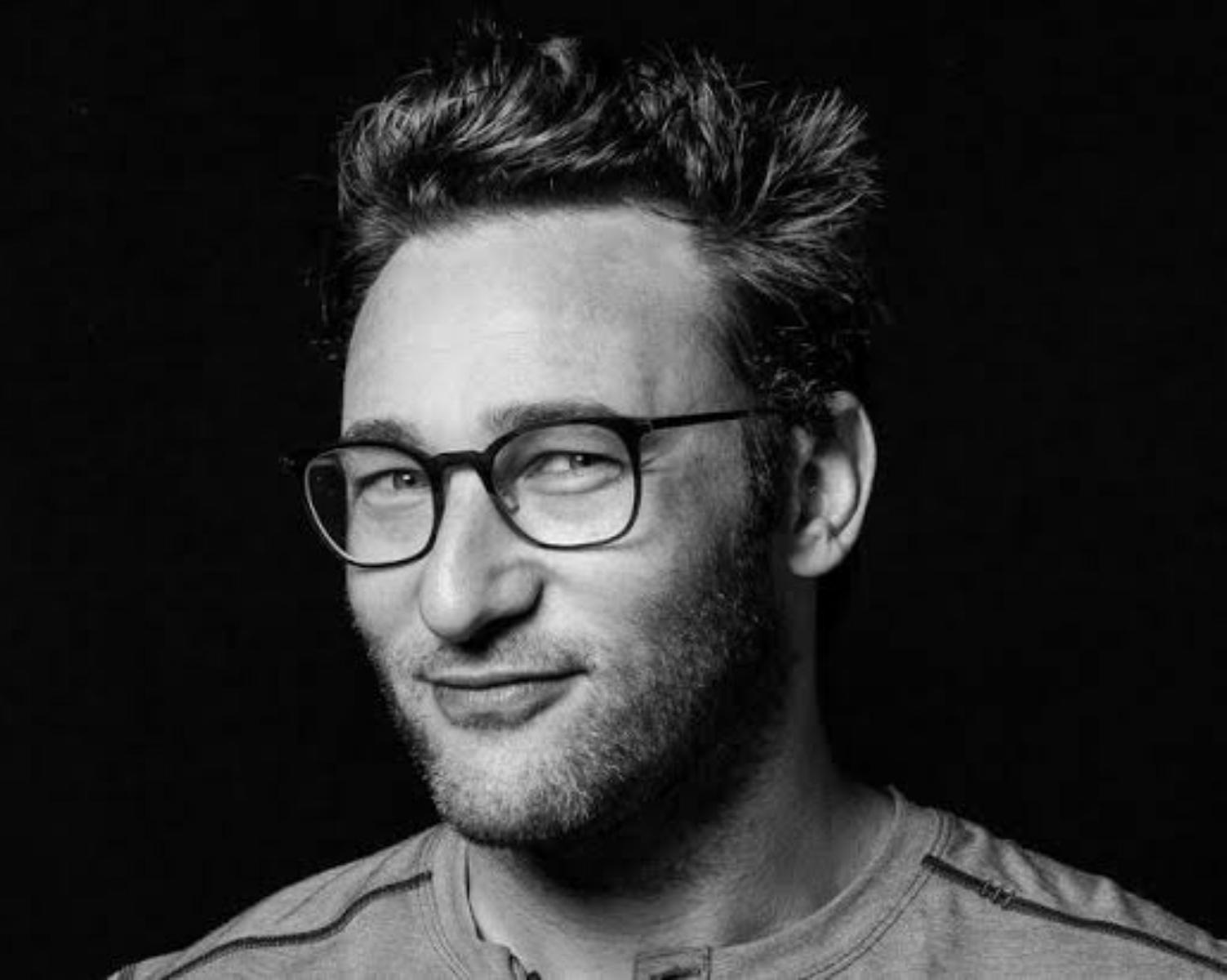 SIMON SINEK