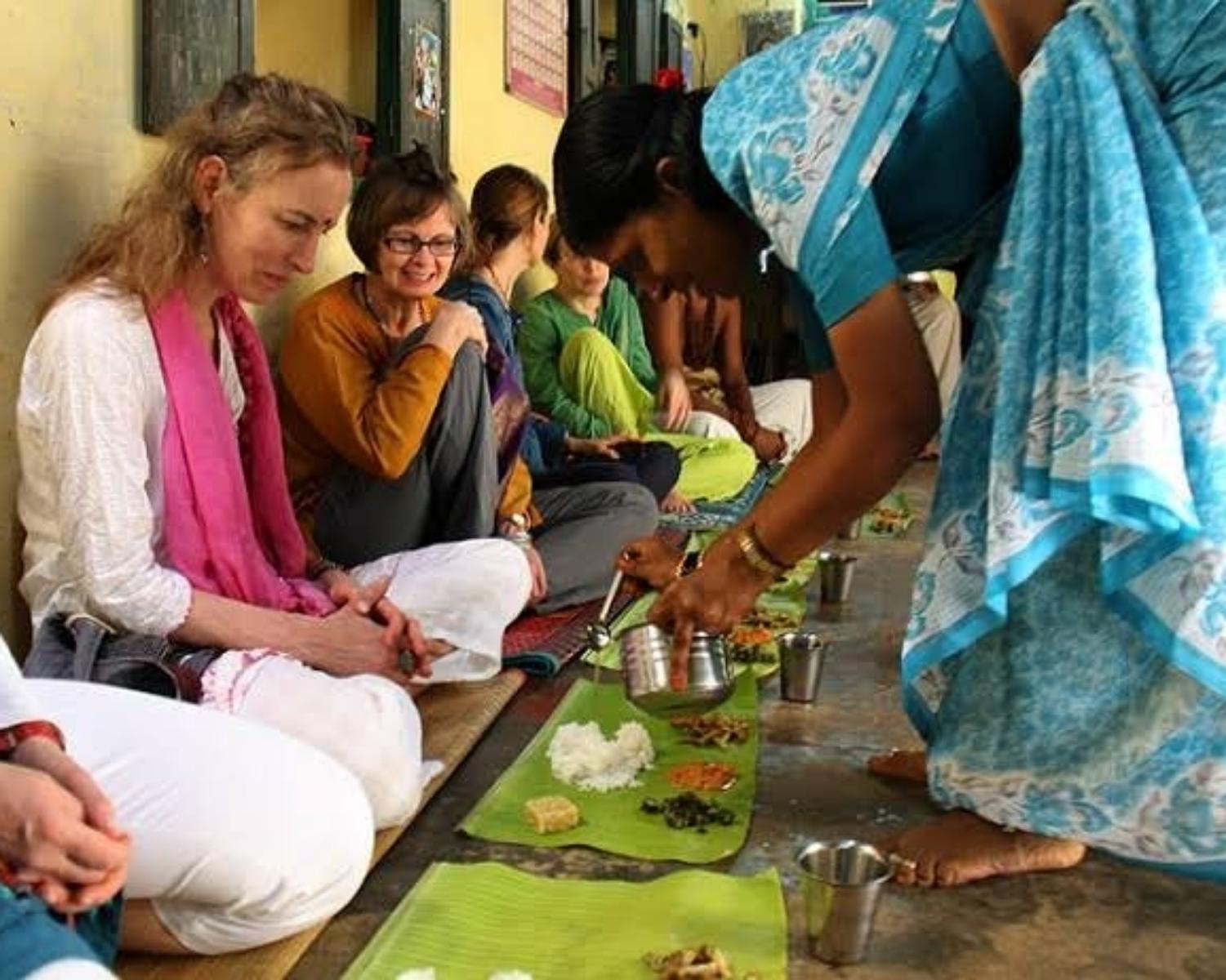 4) The Joy of Eating with Hands