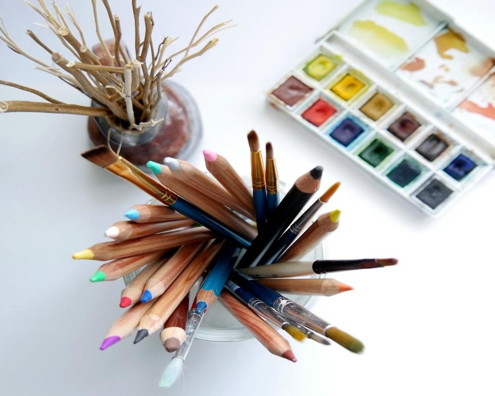 Sketching Self-Improvement: Guides for Lazy Artist Beginners